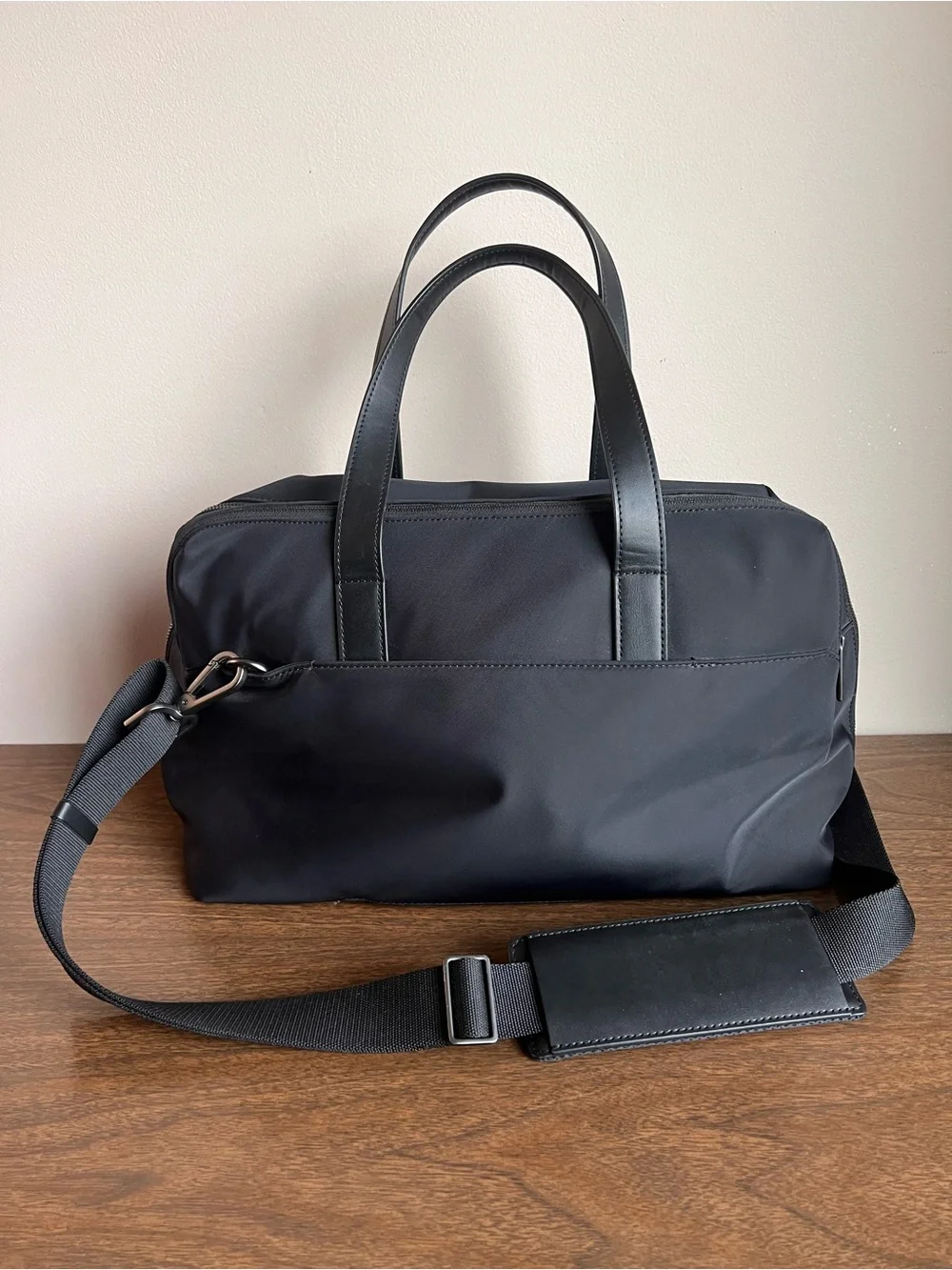 Away The Everywhere Bag Black Nylon Weekender Carry-On Travel Duffle Commuter